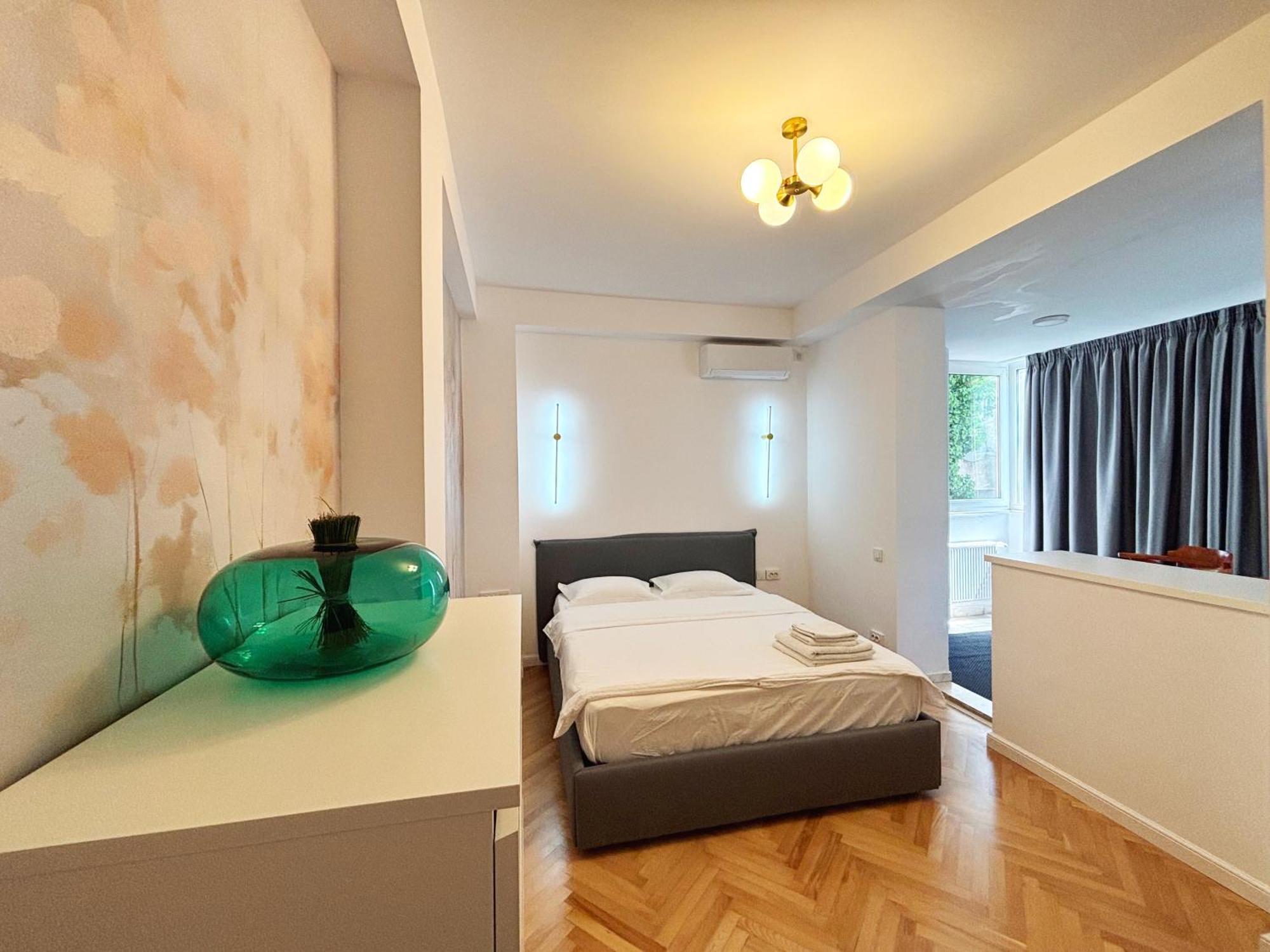 Vila A&B Bukarest Exteriör bild